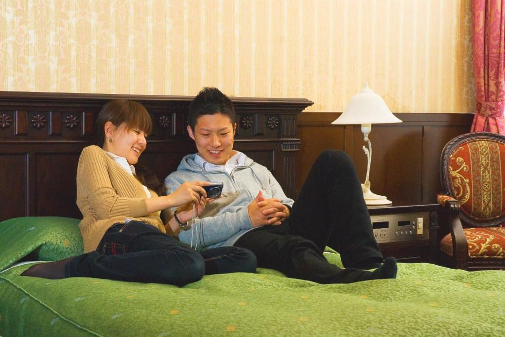 Old England Dogo Yamanote Hotel Matsuyama  Room photo